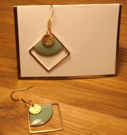 Geometric - Pale green earrings - Image 2