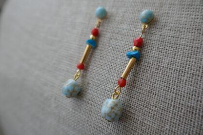 Beyond the sea - Turquoise and coral gemstones earrings - Image 2