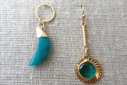 Boho - Blue asymmetric earrings