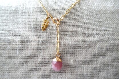 Silent night - Pink quartz necklace